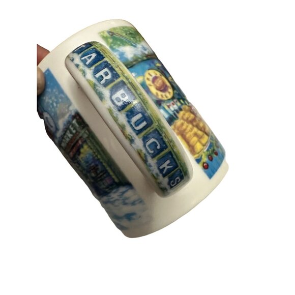 Starbucks Barista Pike Place Market Christmas Scene Mug 2000 - Picture 6 of 7